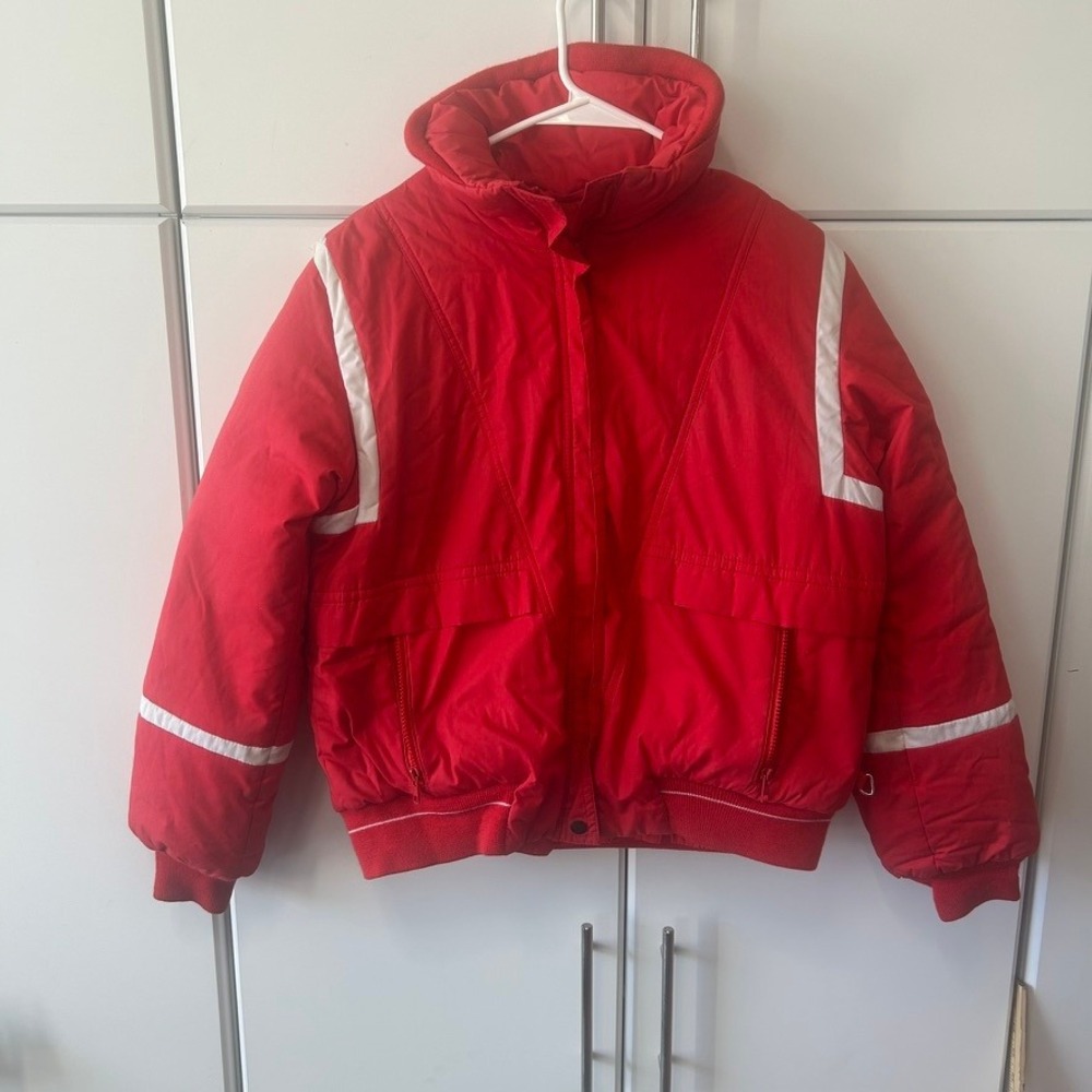 Vintage Obermeyer Red Puffer Ski Jacket Womens 14 Retro White Stripe Winter Coat
